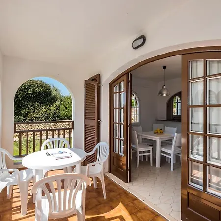 Apartman Girasols Gardens Sup